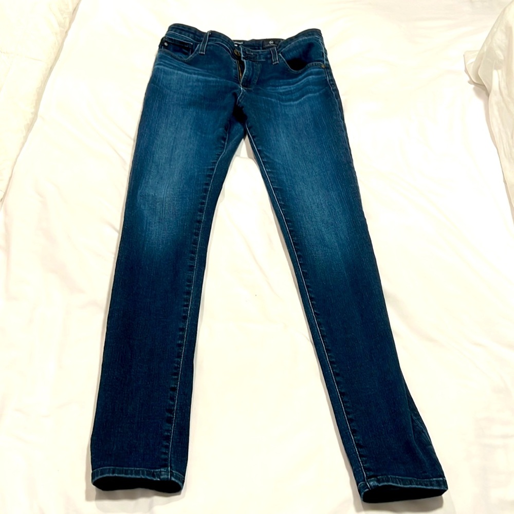 AG The Farrah High Rise Skinny dark washed jeans size 27